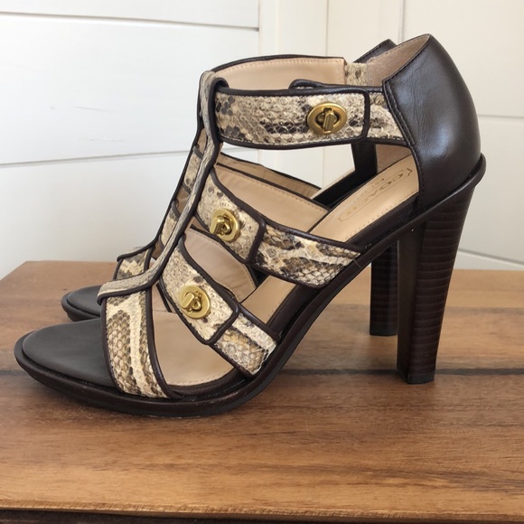 Stunning snakeskin print Tamarah heeled sandal with turn locks. - Picture 12 of 17